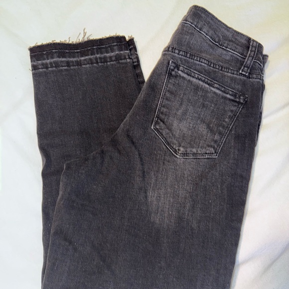 Women's Black Cropped Jeans - Picture 1 of 2